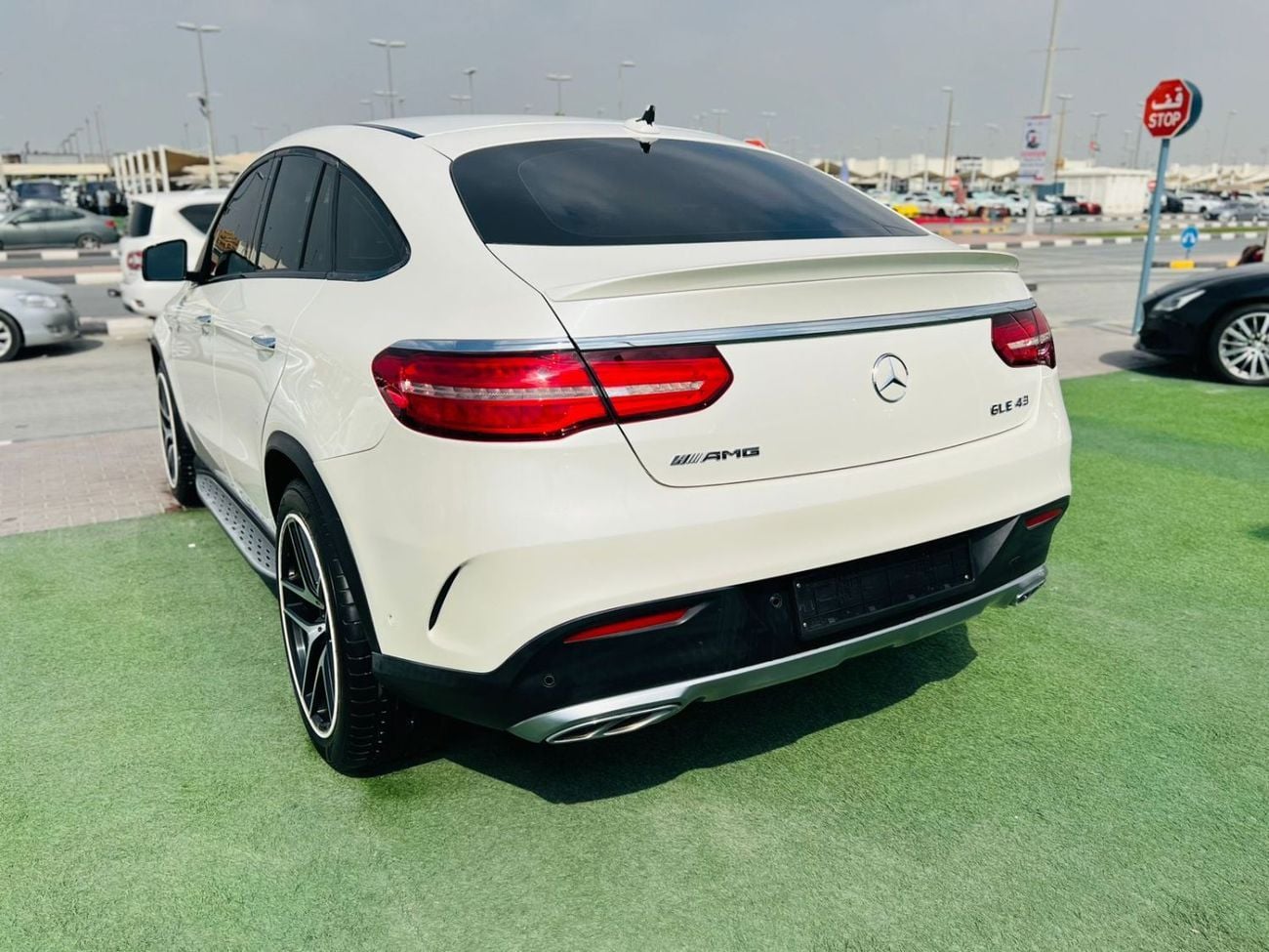 مرسيدس بنز GLE 43 AMG Std 3.0L