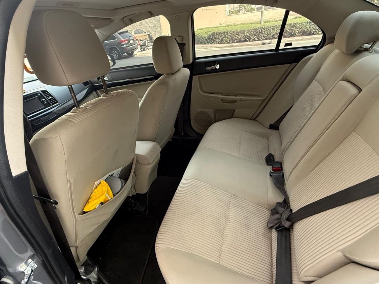 ميتسوبيشي لانسر 