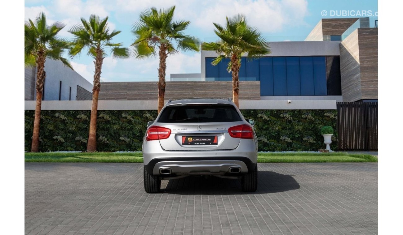 مرسيدس بنز GLA 250 Std 250 | 2,350 P.M  | 0% Downpayment | Pristine Condition!