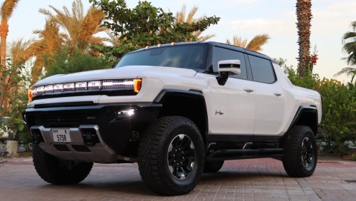 GMC Hummer EV Hummer EV GCC 5 years warranty and service contract