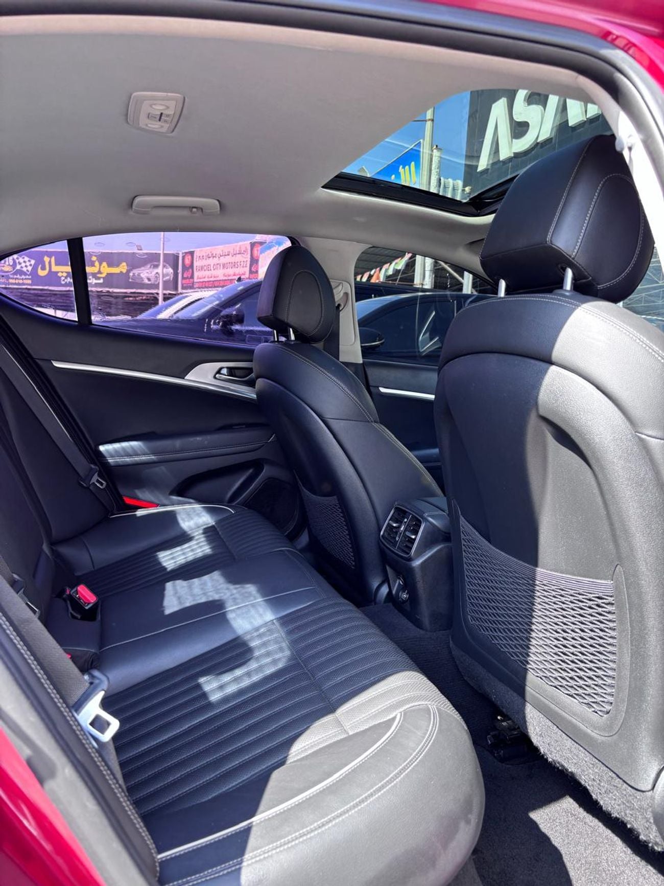 Genesis G70 PREMIUM GENESIS G70 PREMIUM 2.0L RWD