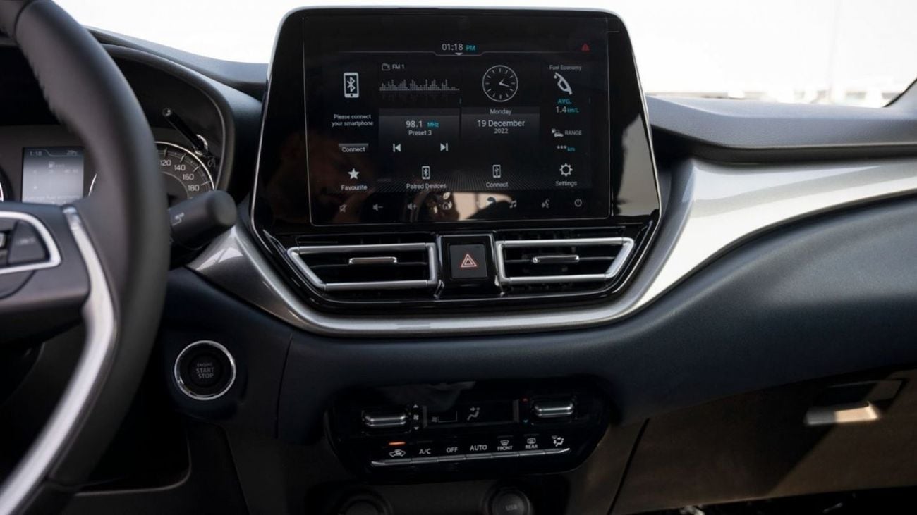 Toyota Starlet (LHD) TOYOTA STARLET 1.5P AT MY2023 - SILVER