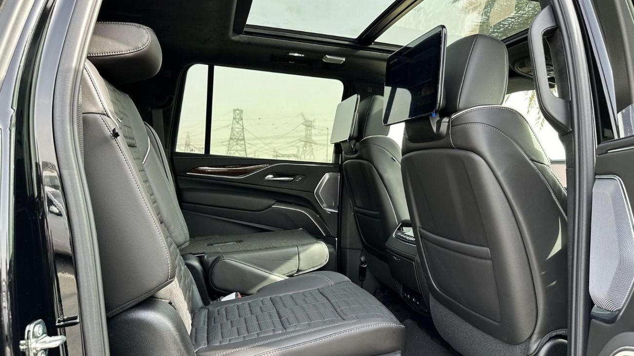 Cadillac Escalade Sport Platinum 6.2L V8 For Export