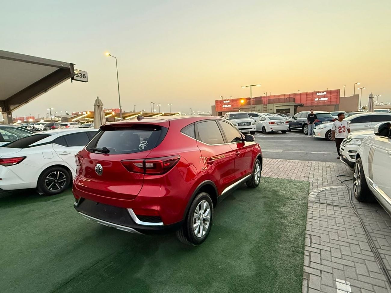 MG HS LUXURY first owner, two agency keys, 1.5 liter turbo
