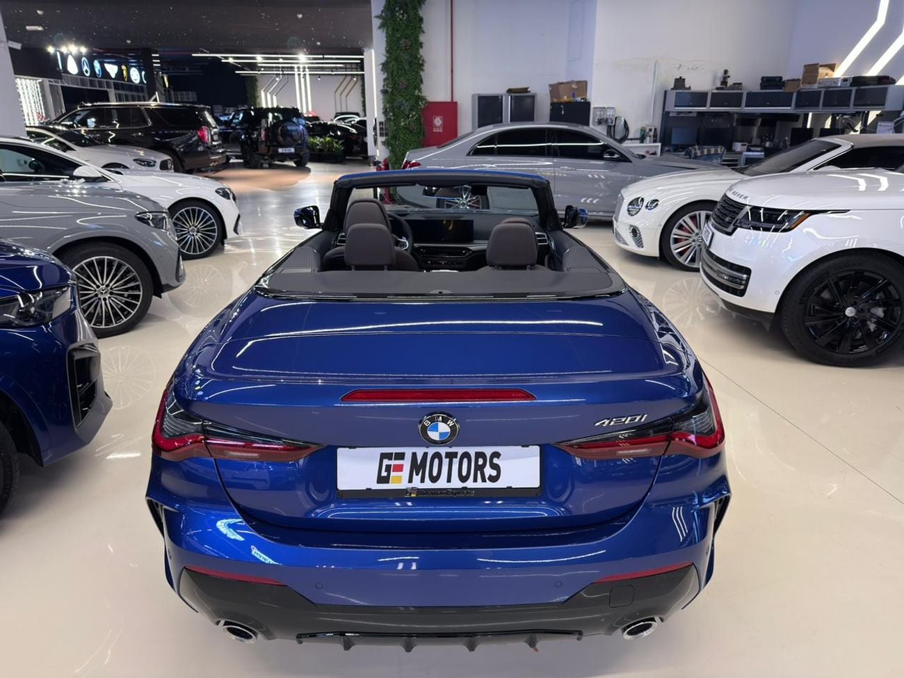 بي أم دبليو 420i 2025 BMW 420i M-Sport Convertible - Brand New - 2 Years Warranty