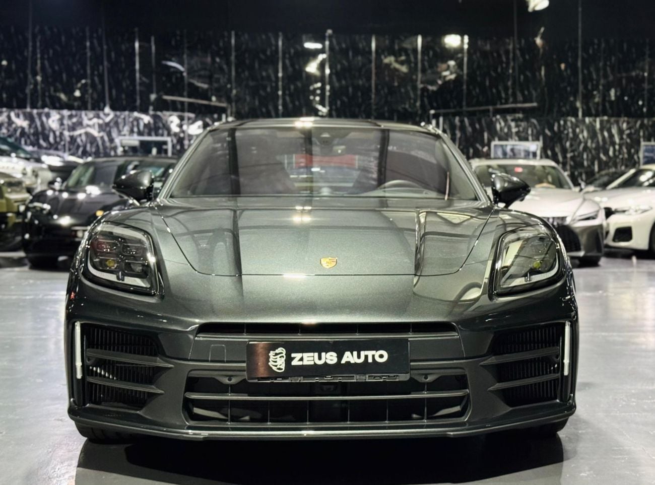 Porsche Panamera 2025 Porsche Panamera 4S E-Hybrid, 2029 Porsche Warranty, Just Been Serviced, Very Low Kms, GCC