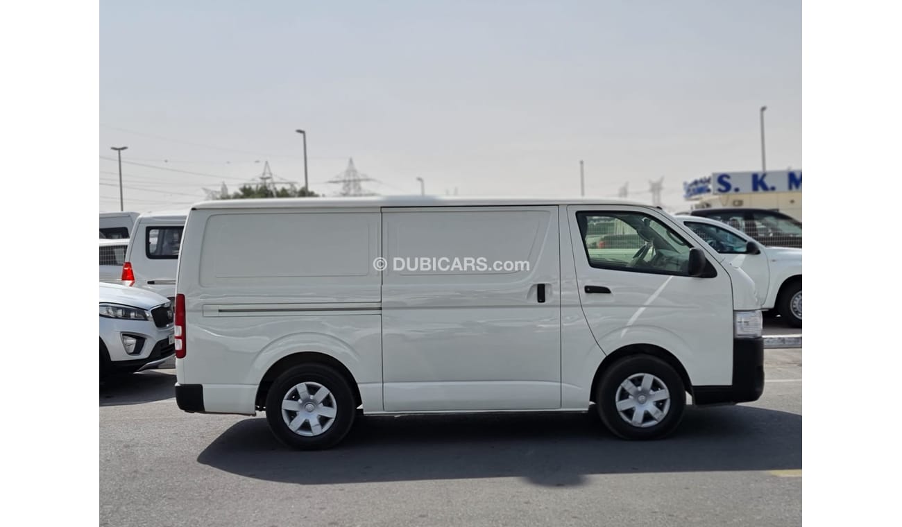 Toyota Hiace TOYOTA HIACE CARGO VAN 2018, RTA PASS ( LOT # 887)