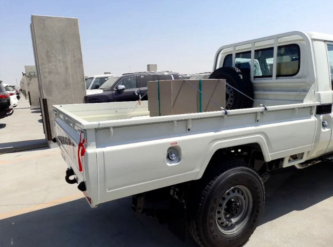 تويوتا لاند كروزر بيك آب SC 4.0L LAND CRUISER LC79 SC 4.2L DIESEL 2025