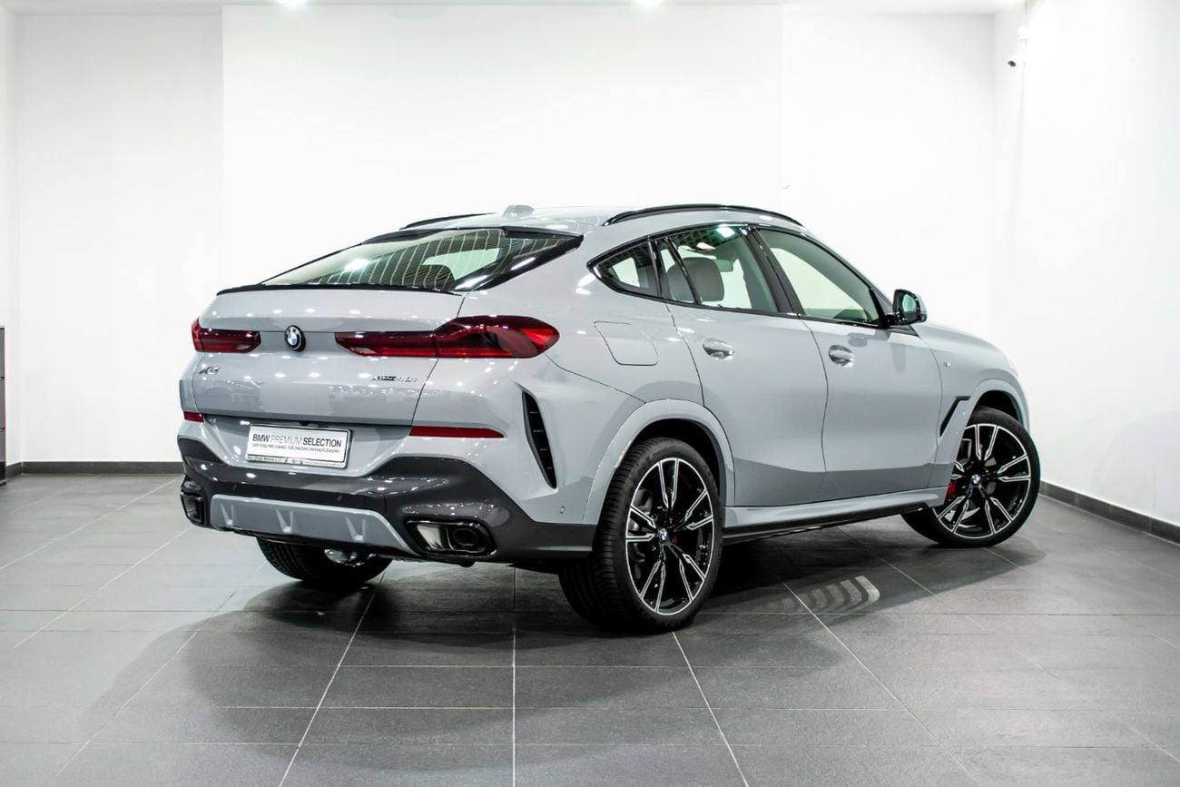 بي أم دبليو X6 XDRIVE40i LUXURY M SPORT PACKAGE