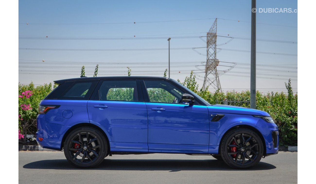 Land Rover Range Rover Sport SVR 5.0L V8 full carbon fiber (NEW) with costume