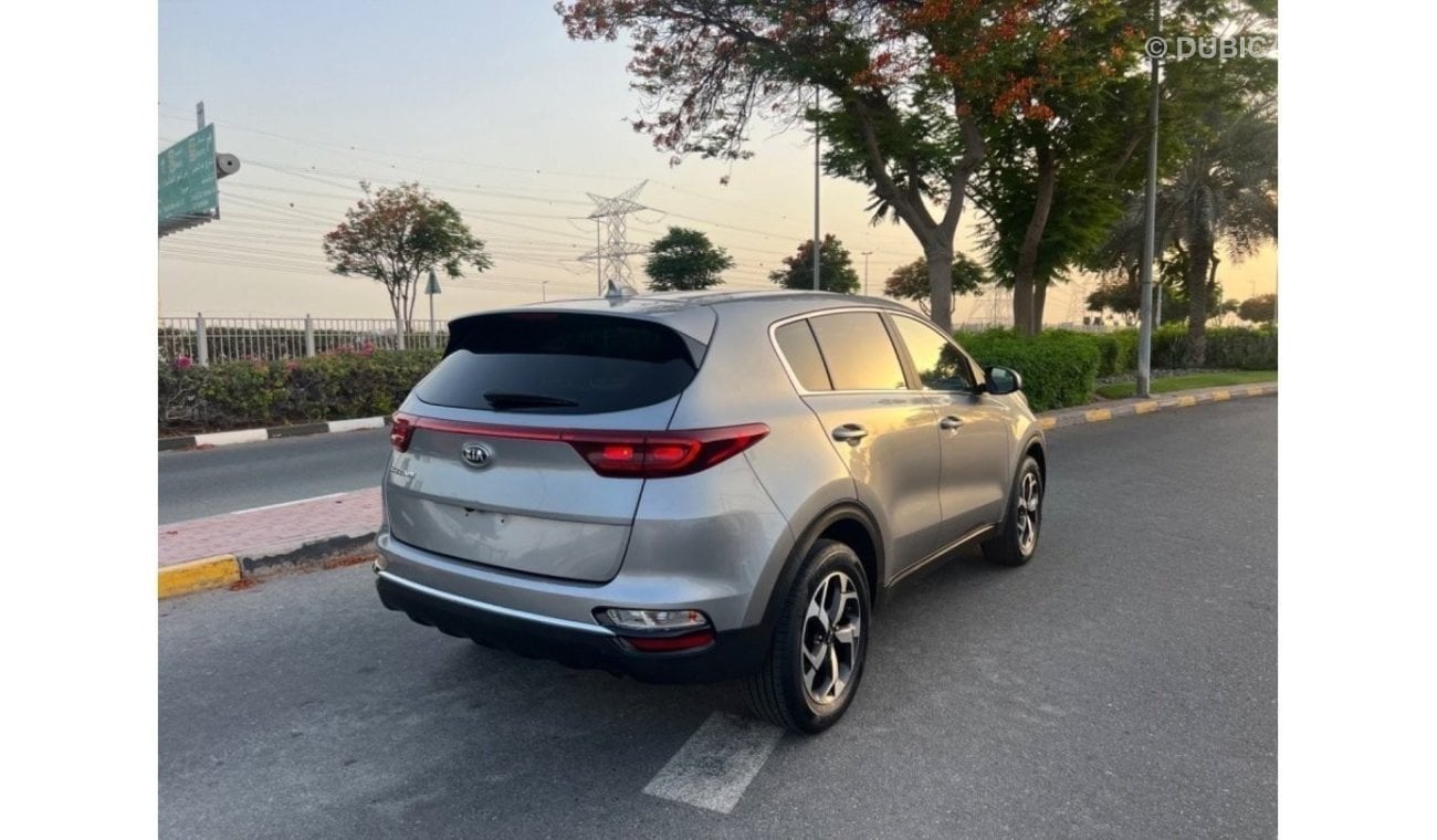 Kia Sportage EX 2022 SMART ENGINE 2.4 CC 4x4 USA IMPORTED- FOR UAE PASS AND FOR EXPORT!!