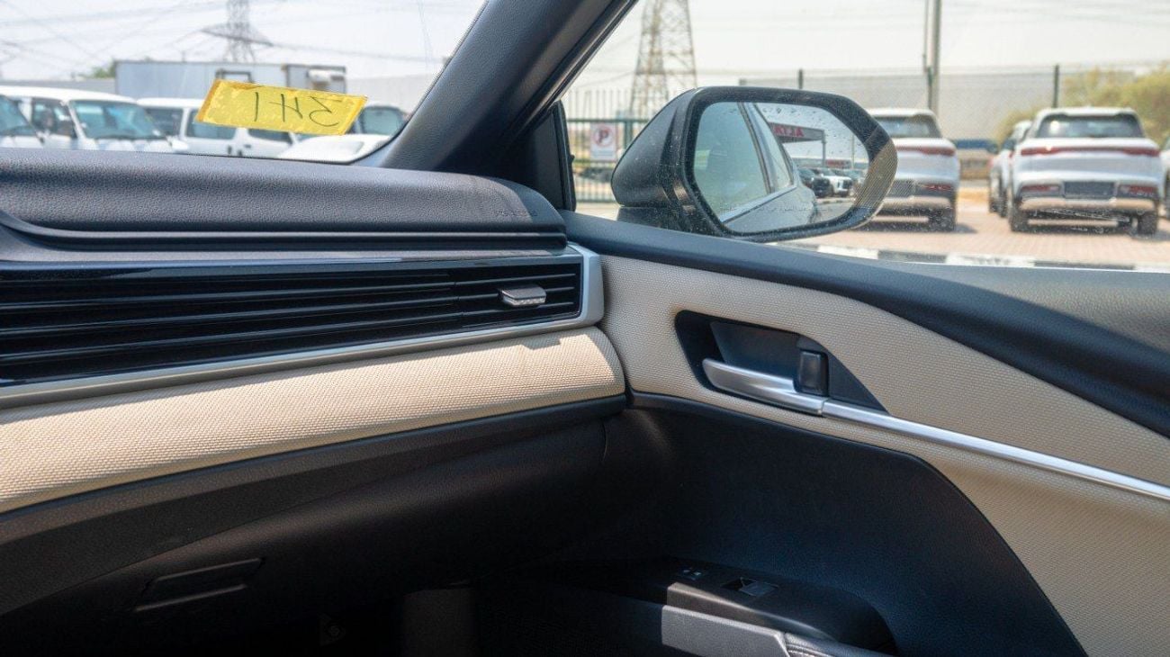 تويوتا كامري Toyota Camry LE 2025 2.5L Hybrid