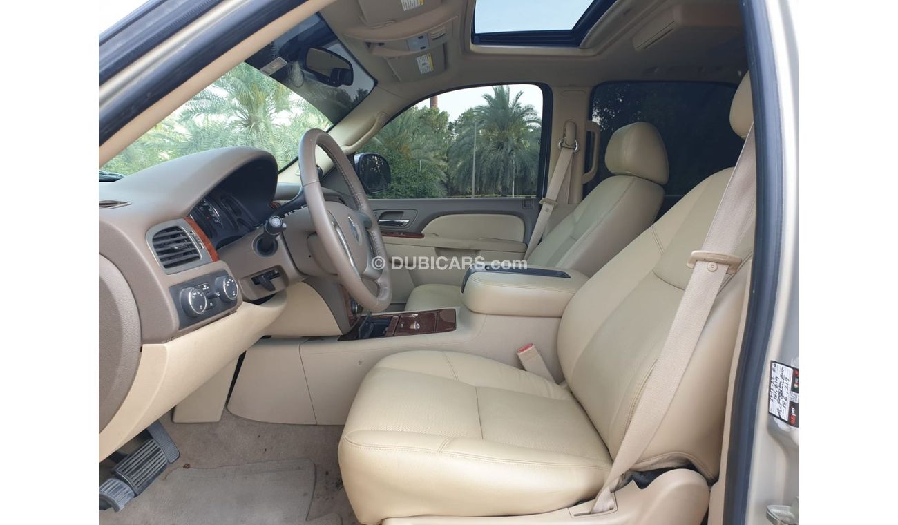 شيفروليه تاهو Chevrolet Tahoe LTZ 2011 V8 GCC Perfct Condition - Accident free - Full Opiton