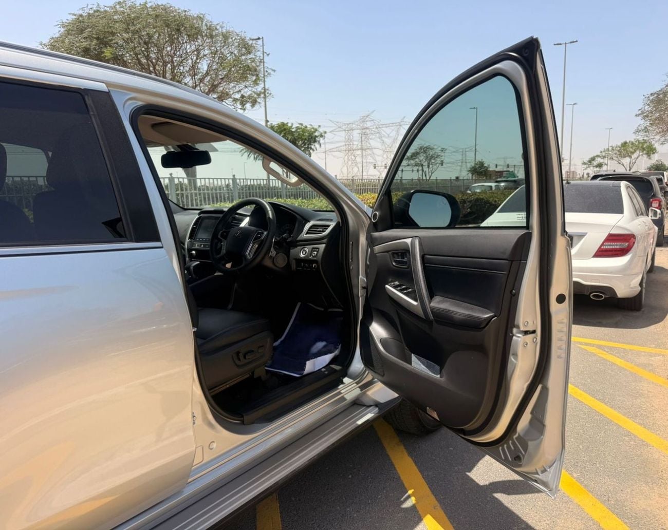 Mitsubishi Montero Sport 2024 | 2.4L DIESEL | AT | RHD | PUSH START ENGINE | ELECTRIC SEATS