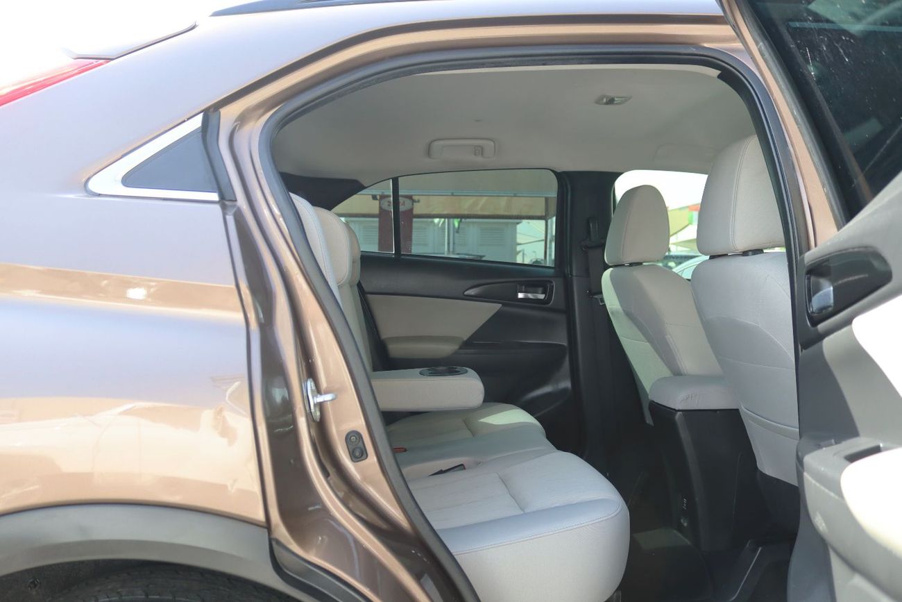 ميتسوبيشي إكلبس كروس ميتسوبيشى إكلبس كروس 2020 - خليجى - بدون حوادث - محرك.1.5L- بحاله ممتازه