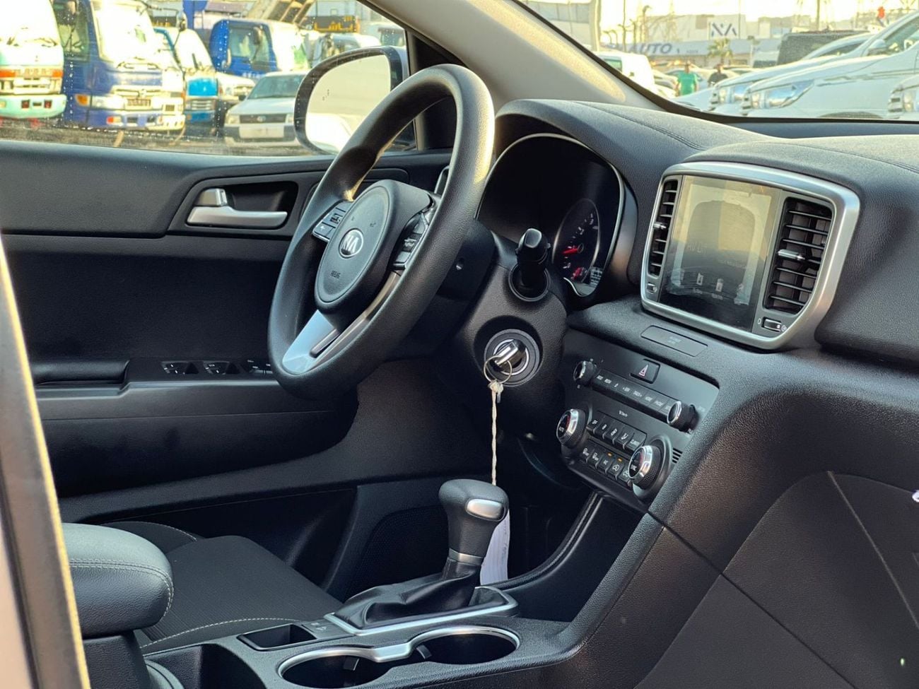 Kia Sportage LX 2020 Kia Spotage Mid-Option - 2.4L V4 - Rear Camera - Electric Seat