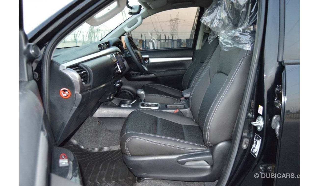 تويوتا هيلوكس SR5 Diesel Right Hand Drive Full option Clean Car