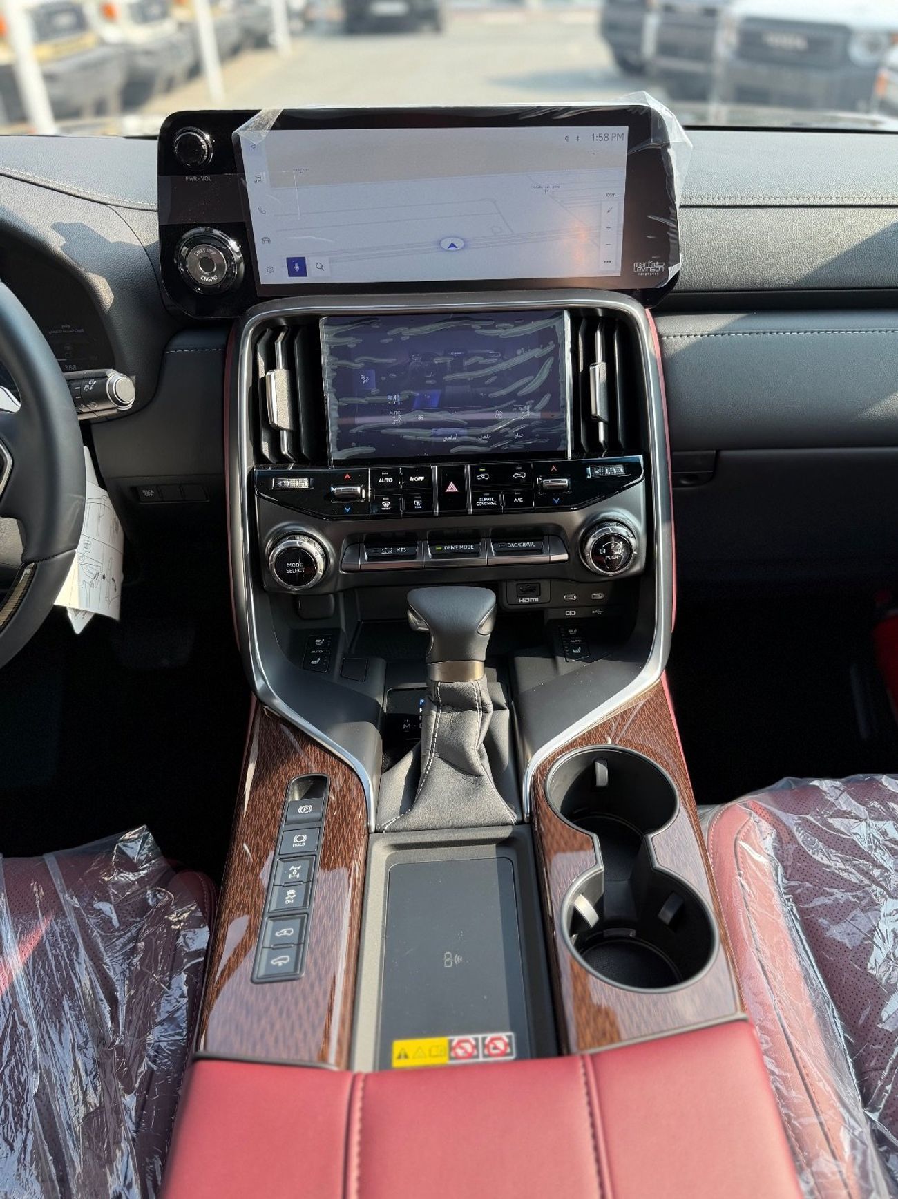 لكزس LX 600 LEXUS LX 600 || 7 Seater || 2025