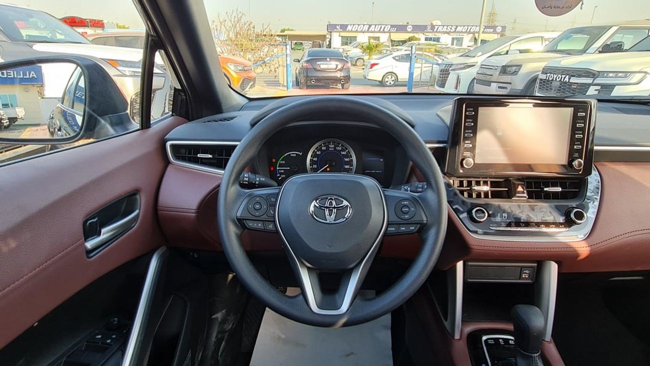 Toyota Corolla Cross 1.8L HYBRID Pet-A/T - SUNROOF - 24YM (EXPORT OFFER)
