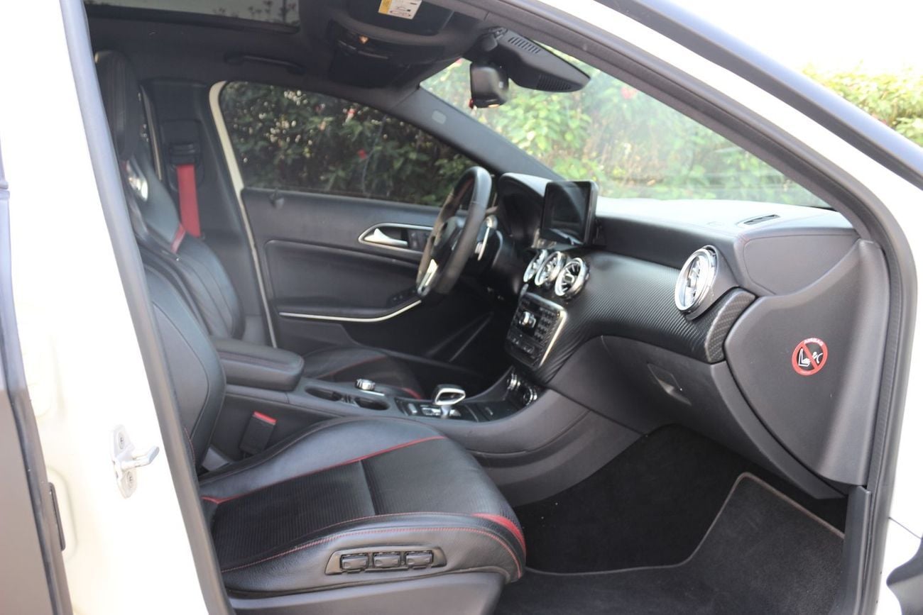 Mercedes Benz A45 MERCEDES A45 AMG MODEL 2014 FULL OPTIONS GULF SPACE