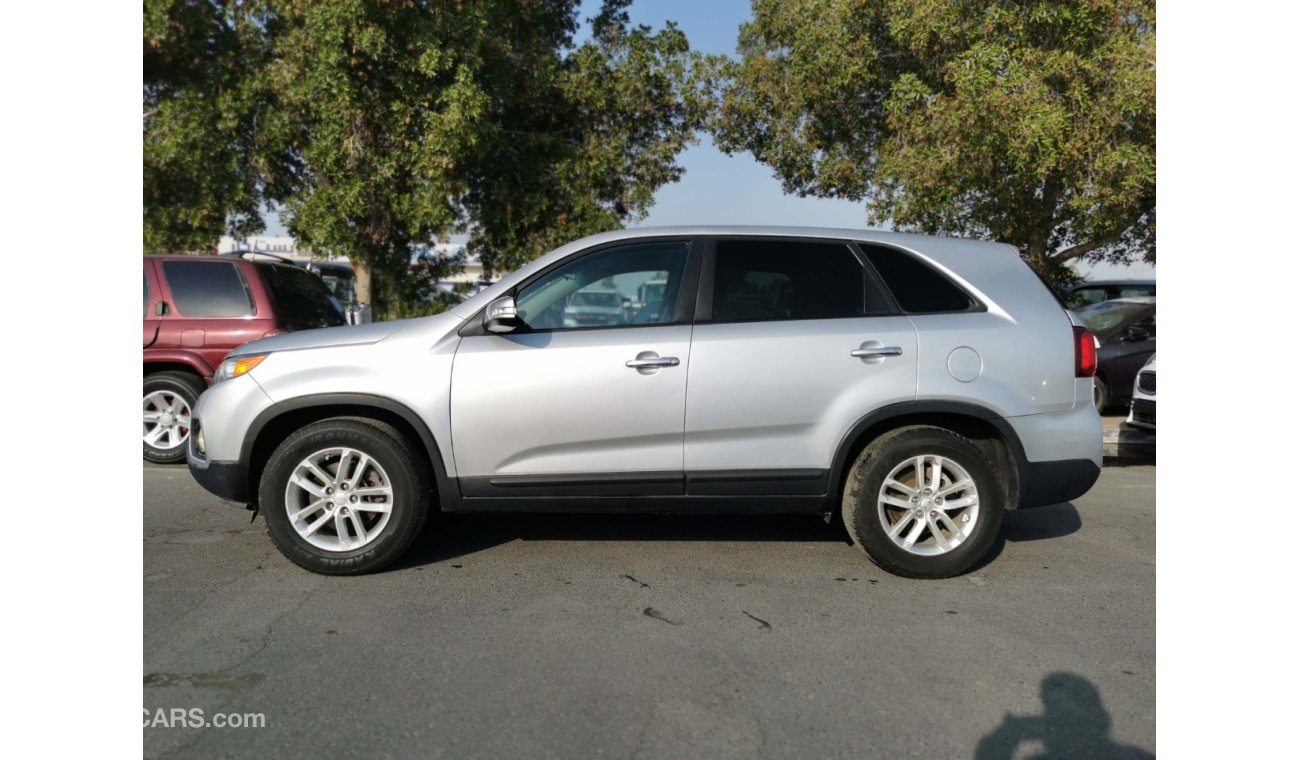 Kia Sorento 2.4L PETROL, ACTIVE ECO CONTROL / REAR A/C (LOT # 82199)