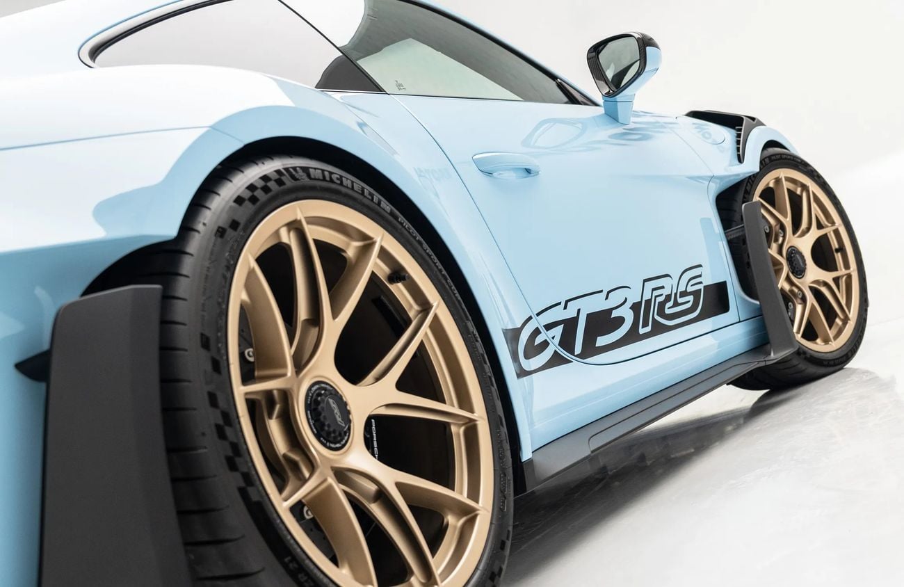 بورش 911 4.0L F-6 Naturally Aspirated Engine