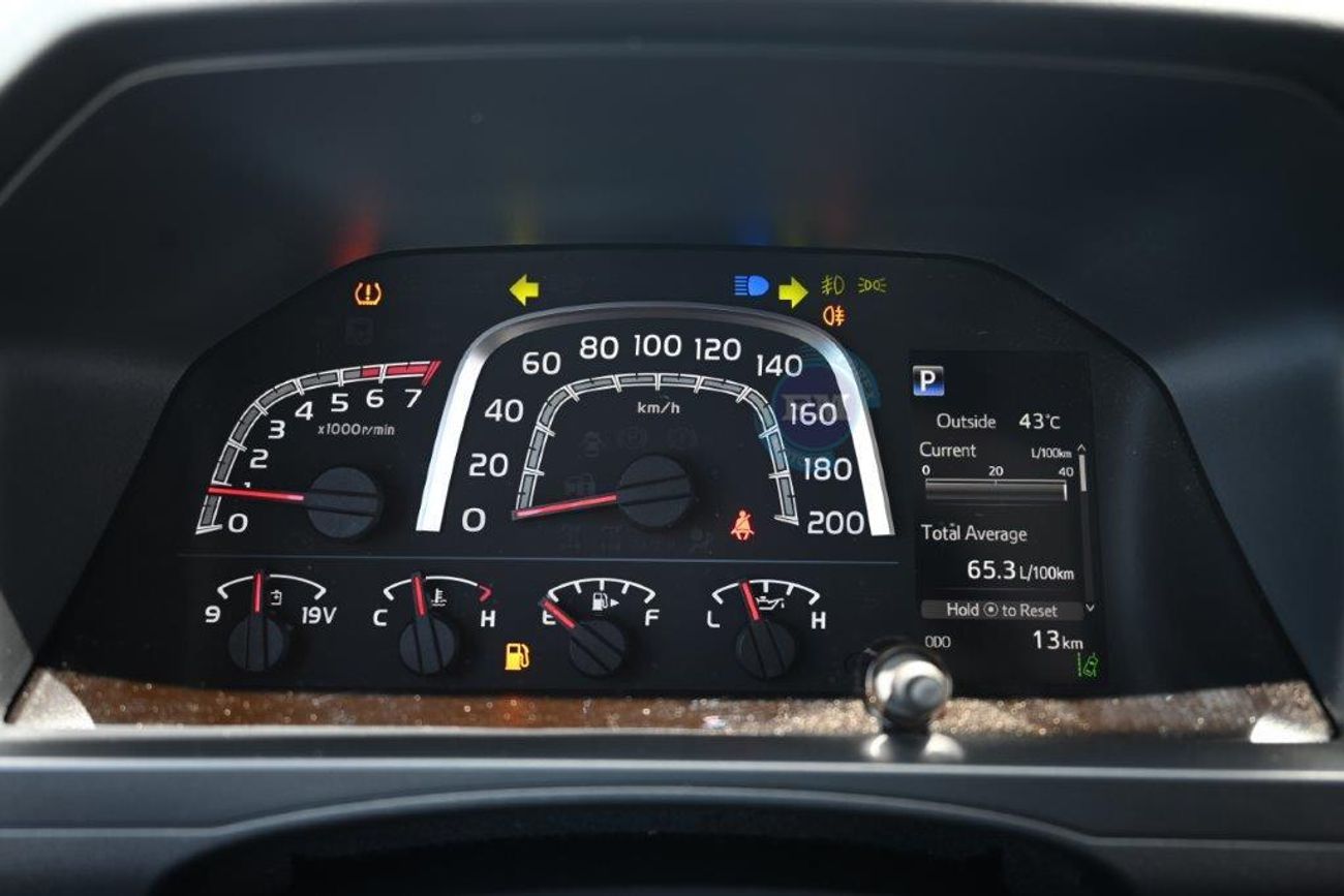 Toyota Land Cruiser 70 71 V6 4.0L Petrol 4WD Automatic