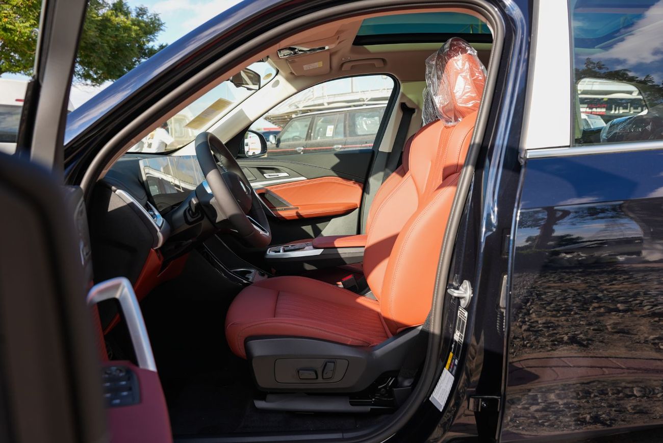 بي أم دبليو iX1 2026 BMW iX1 S-drive 25L FWD 0Km