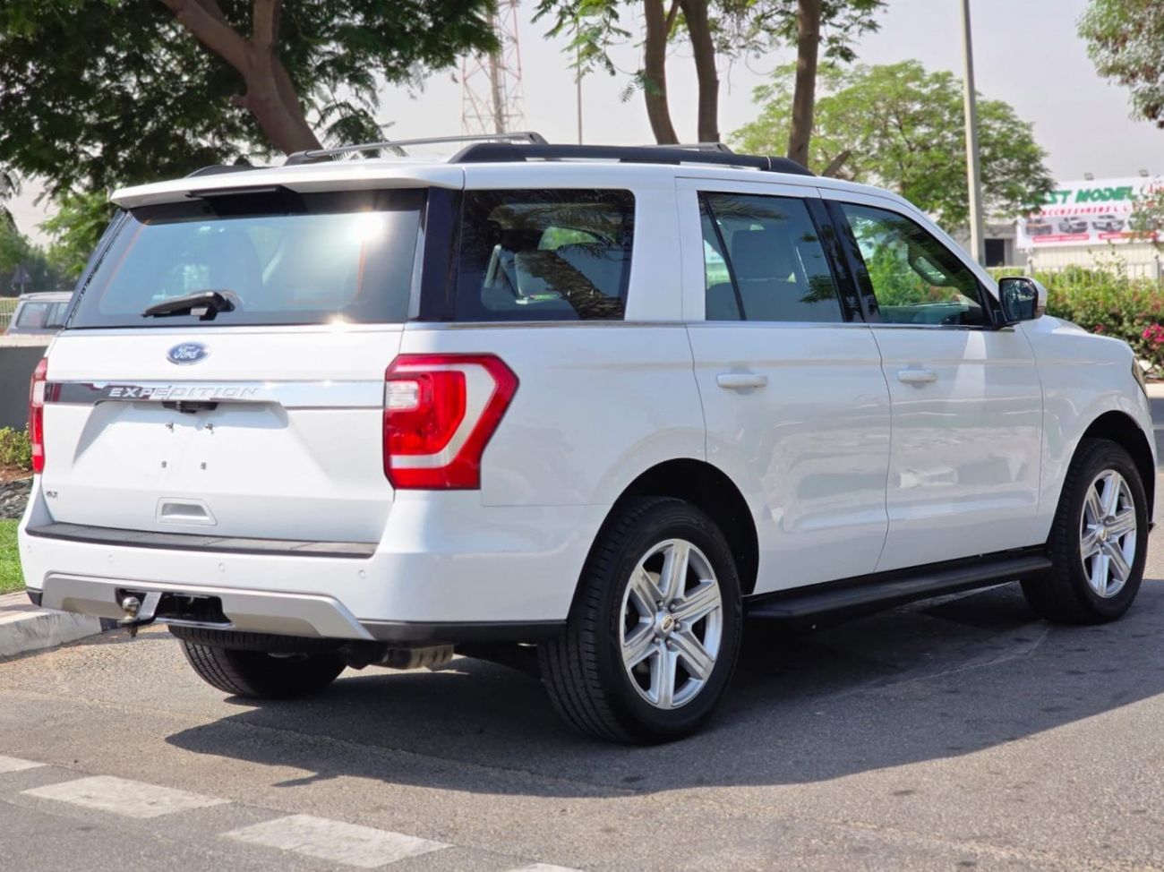 Ford Expedition XLT-EL 3.5L 4WD