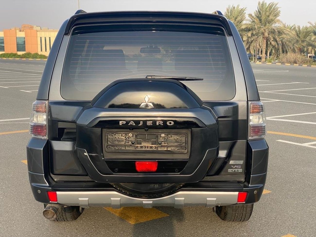 Mitsubishi Pajero 2015 Mitsubishi Pajero GLS (V80), 3dr SUV, 3.5L 6cyl Petrol, Automatic, Four Wheel Drive