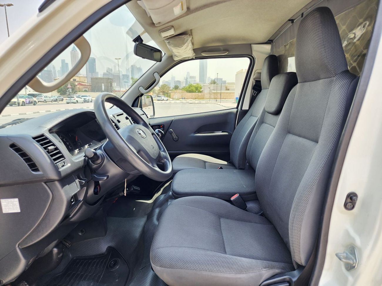 Toyota Hiace GL -Standard Roof  Panal Van 2.7L