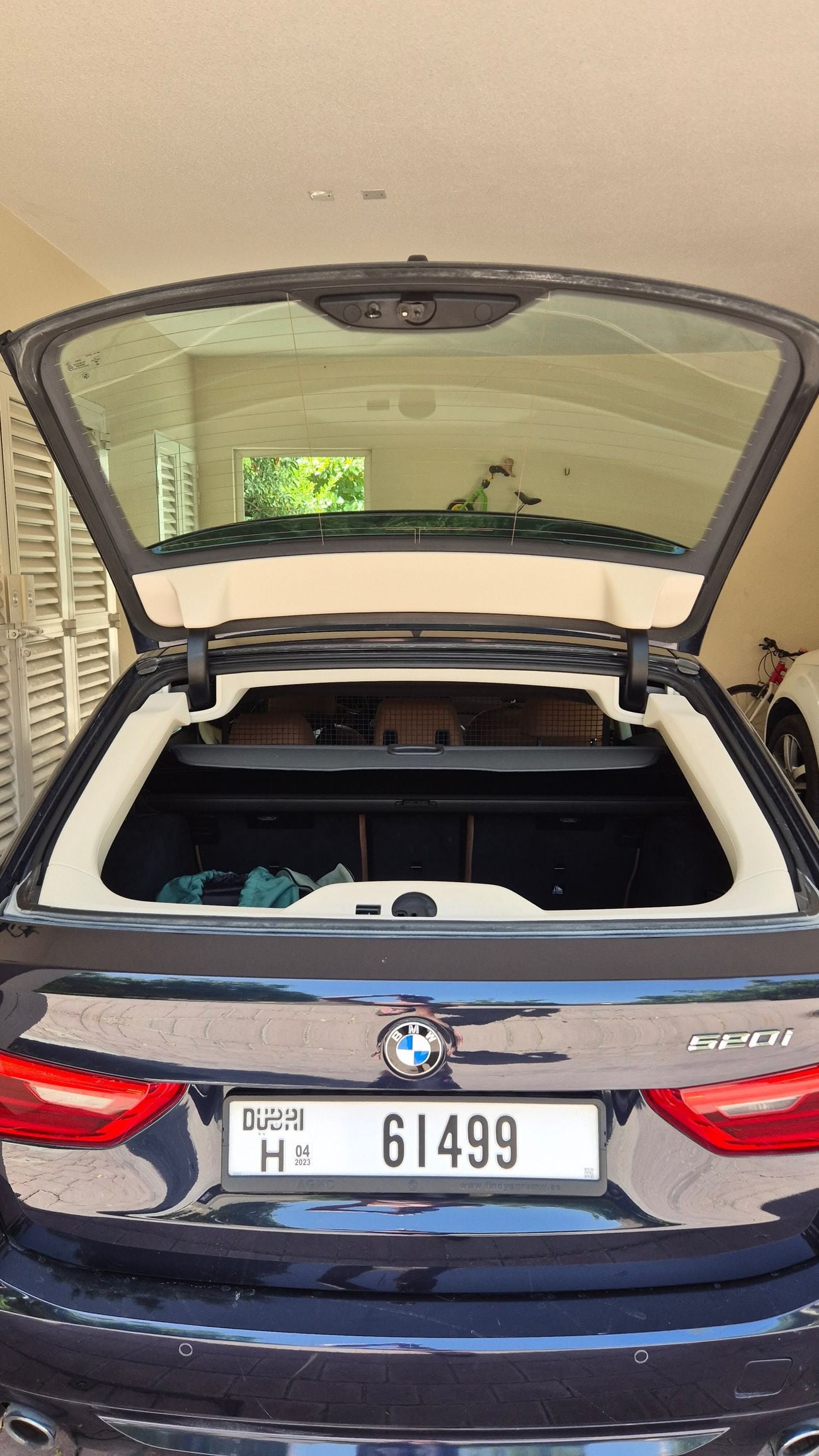 بي أم دبليو 520i TOURING