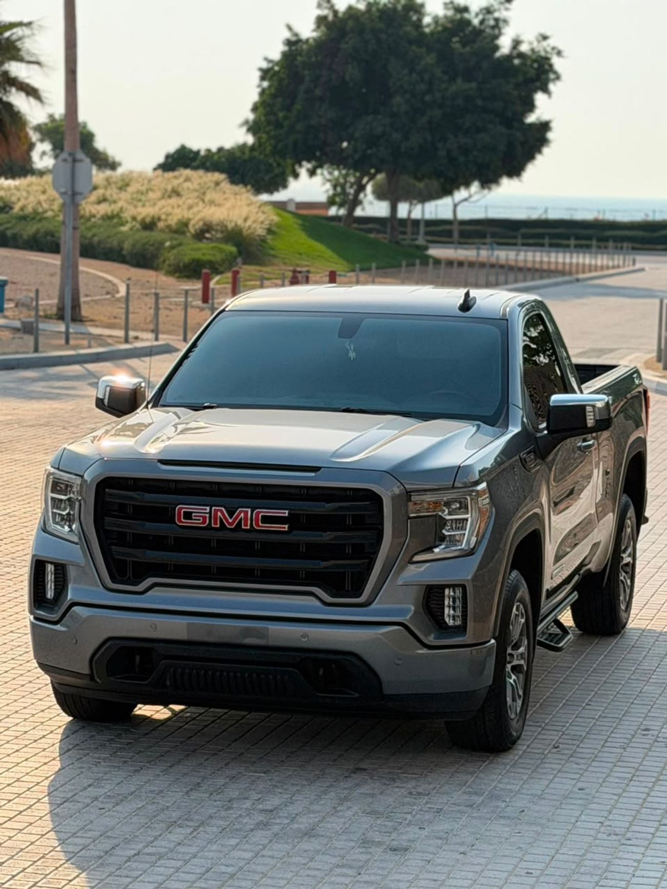 GMC Sierra 1500 REG/CAB ELEVATION
