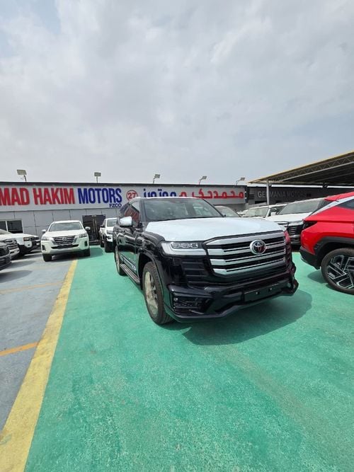 Toyota Land Cruiser VXR TWIN TURBO FULL OPTION 2025 MODEL