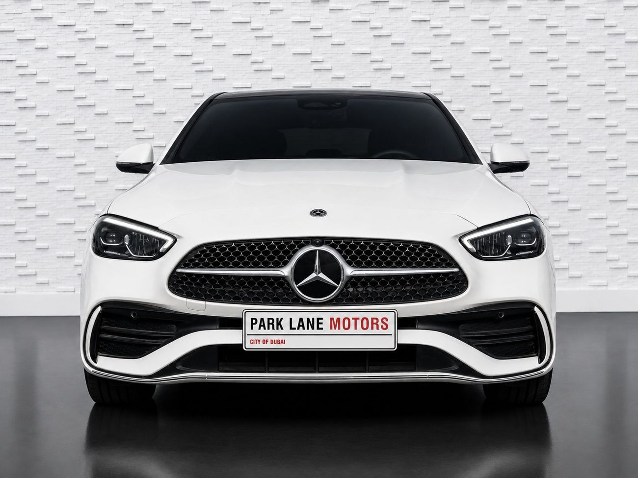 Mercedes Benz C260L STD (NON GCC)