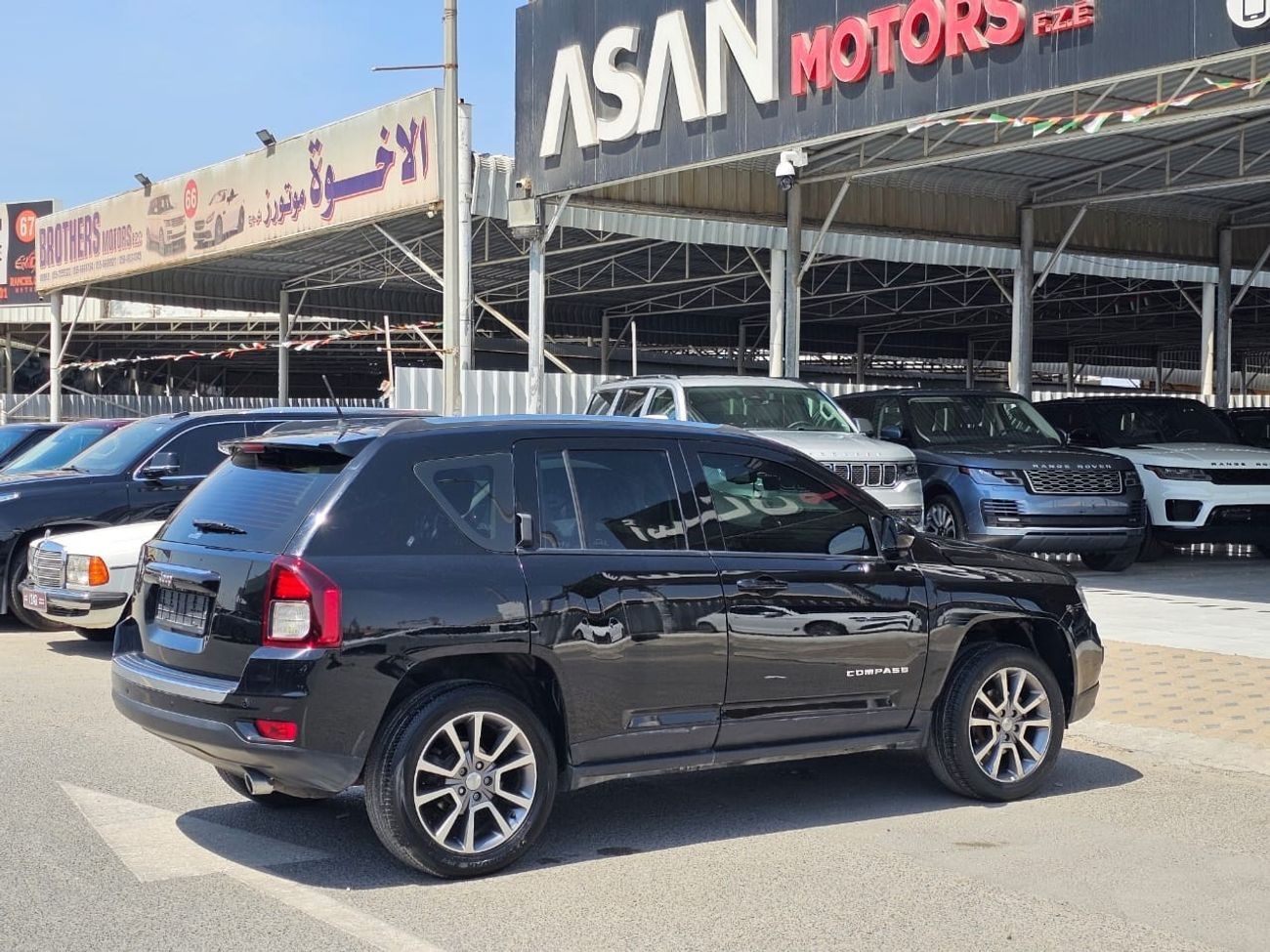 جيب كومباس Limited 2.4L (172 HP)