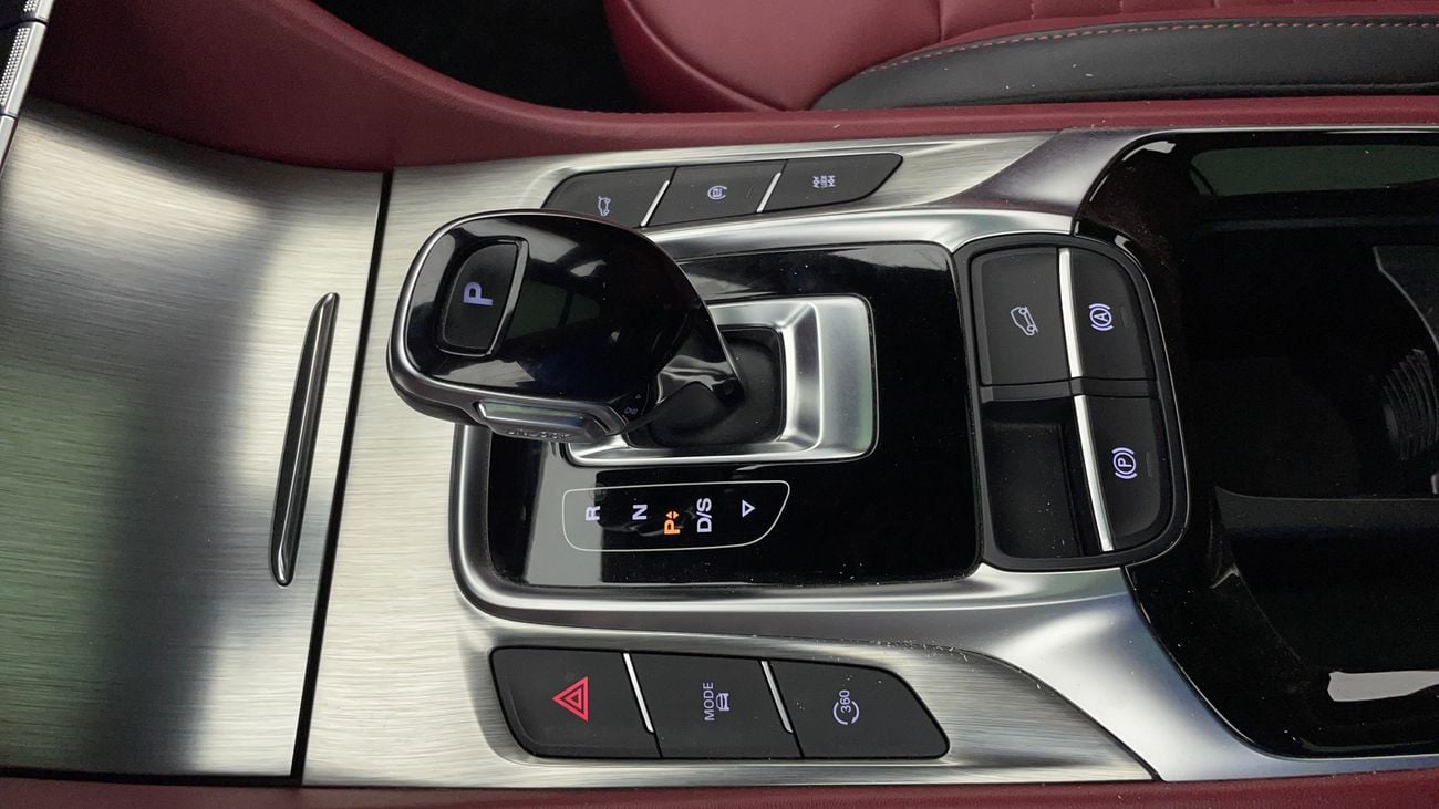 أم جي HS LUXURY TROPHY 2 | بدون دفعة مقدمة | اختبار القيادة في المنزل