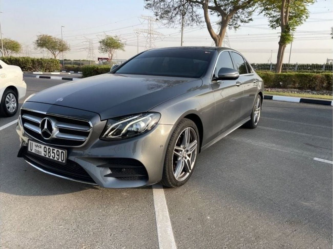 Mercedes-Benz E200 Std