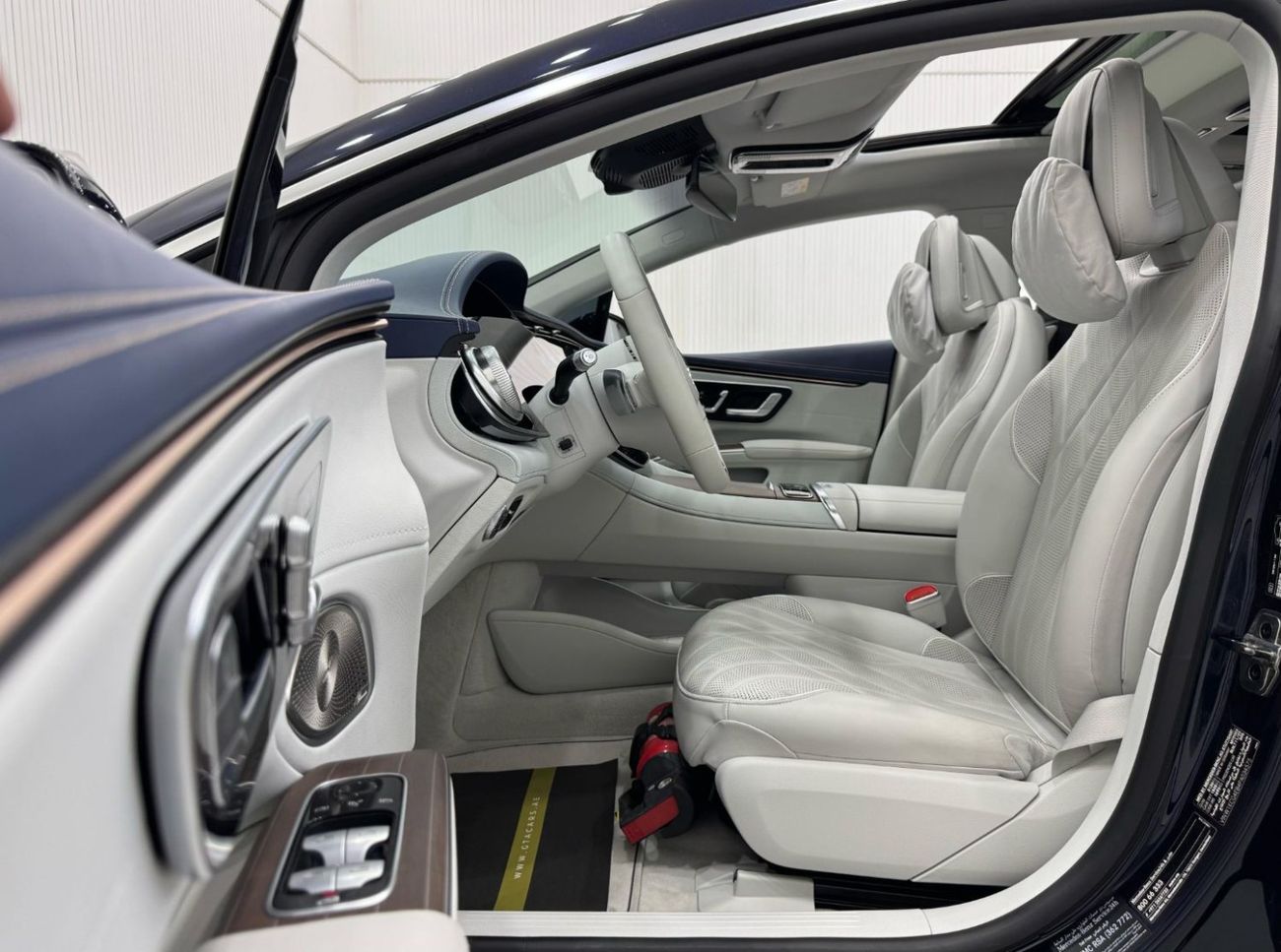 Mercedes-Benz EQS 580 2023 Mercedes-Benz EQS 580 4MATIC, Agency Warranty, Full Service History, GCC