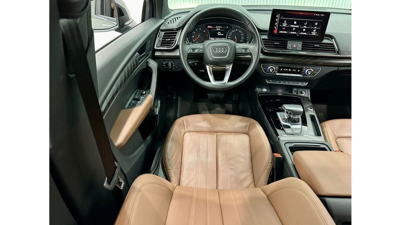 Audi Q5 45 TFSI quattro S Line 2022 Audi Q5 45TFSI S-Line Quattro, June 2027 Audi Warranty + Service Pack, L