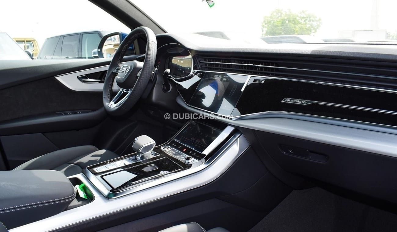 أودي Q8 55 TFSI MHEV Quattro S line V6 3.0L Aut (For Local Sales plus 10% for Customs & VAT)