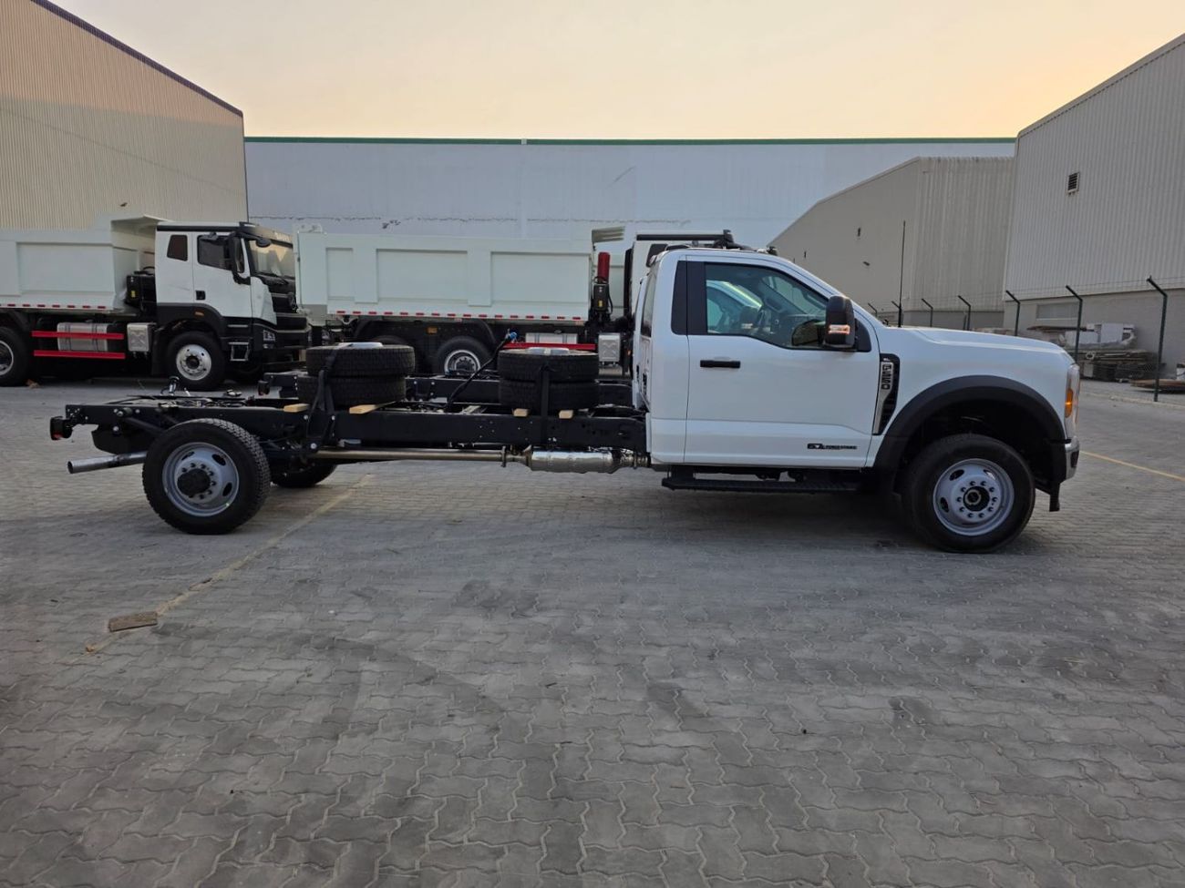 Ford F 550 LONG CHASSIS DIESEL 4X4