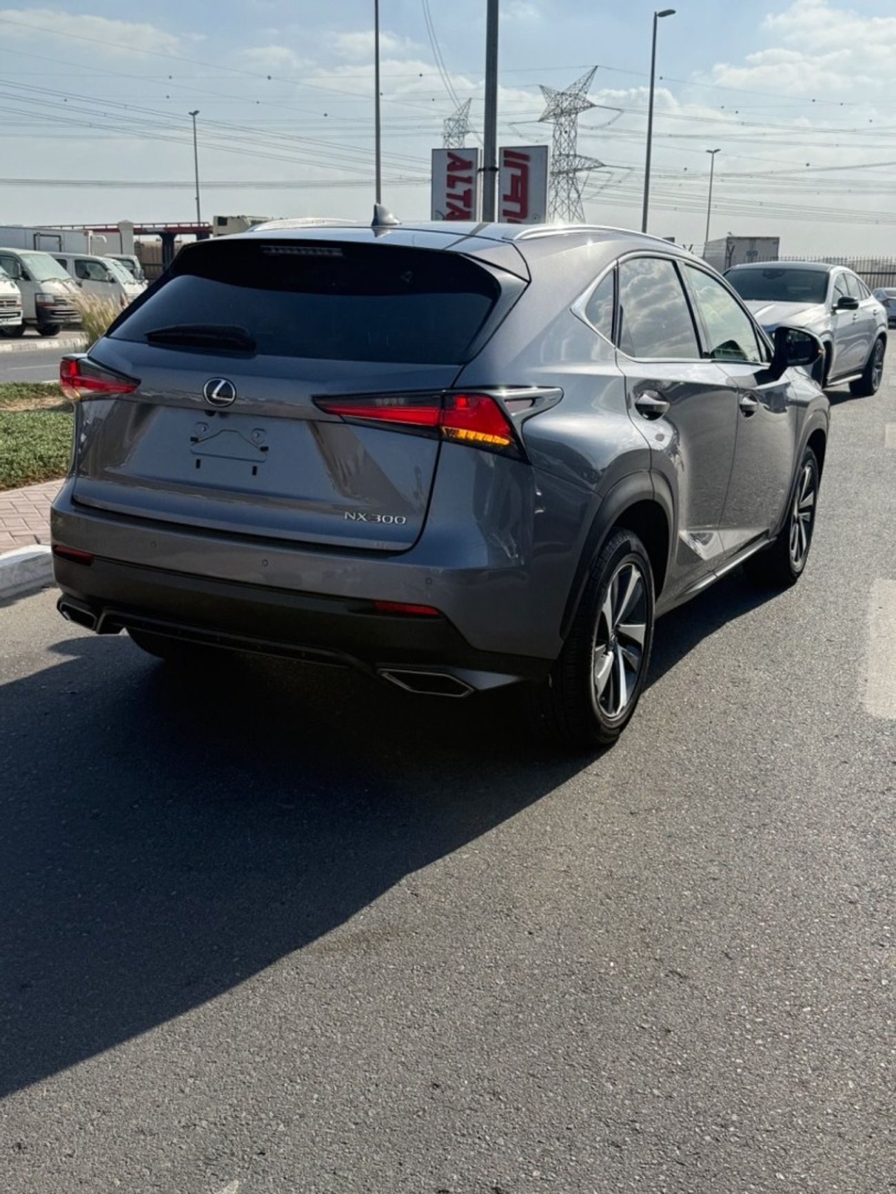 Lexus NX300 Platinum 2.0L