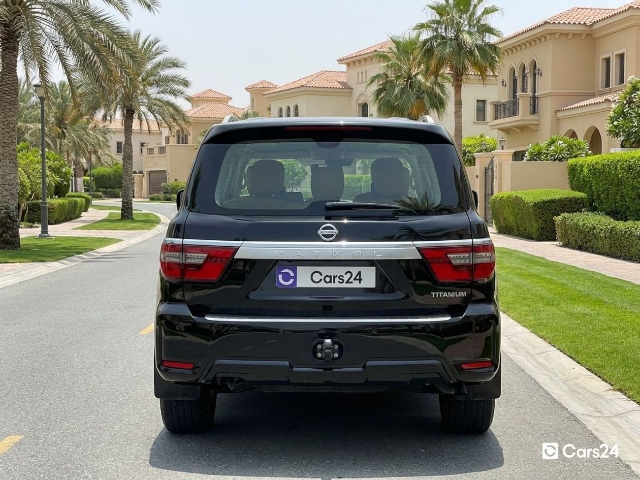 Nissan Patrol 4L 2022 | 0 DP | 2272/Month | 30 Day Return | Service History