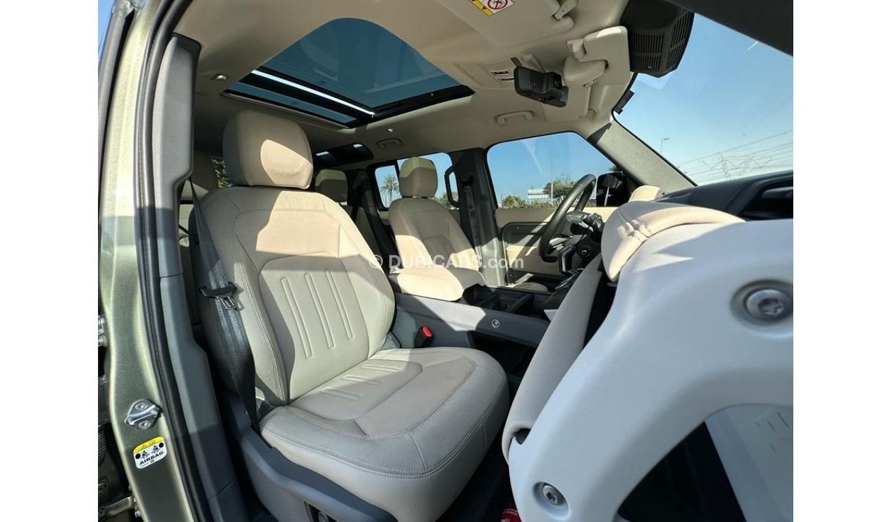 Land Rover Defender P400 110 SE