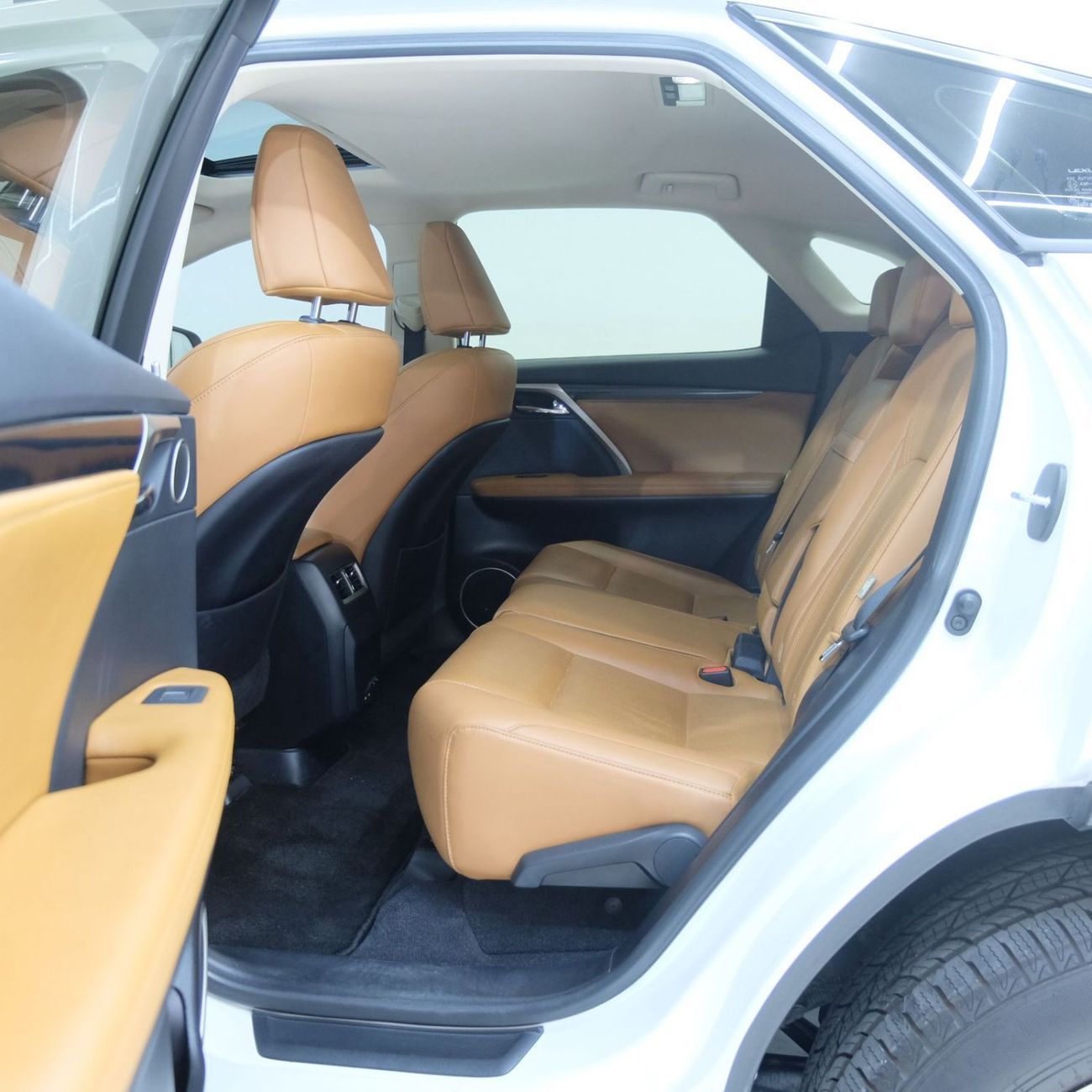 لكزس RX450h Platinum 3.5L (308 HP) Lexus RX-450 Hybrid 2019 4WD GCC Specs