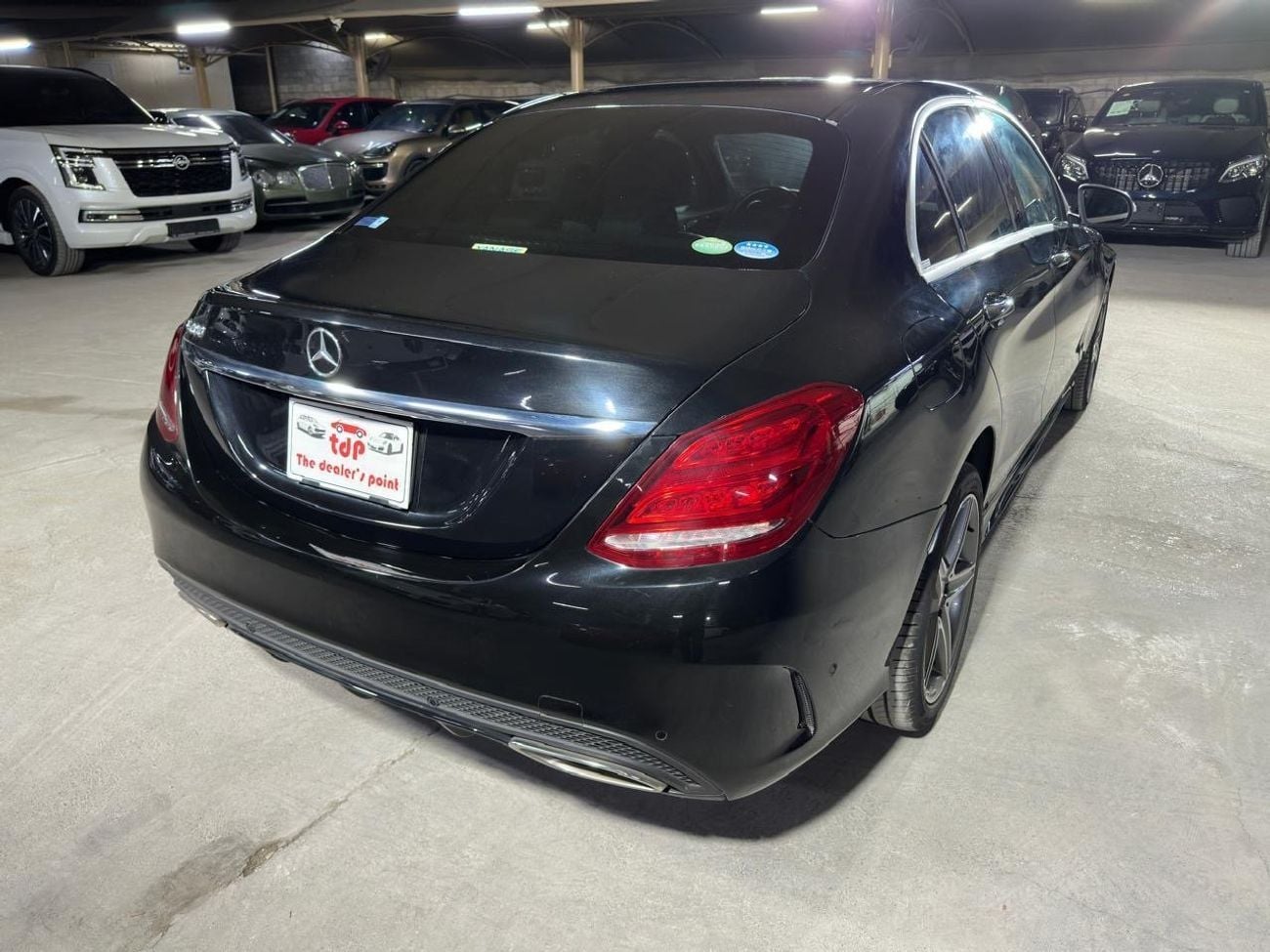 مرسيدس بنز C 200 AVANTGARDE MERCEDES C-CLASS C200 2015 | FULL SERVICE HISTORY | TWO KEYS | 2024 PIRELLI TYRES