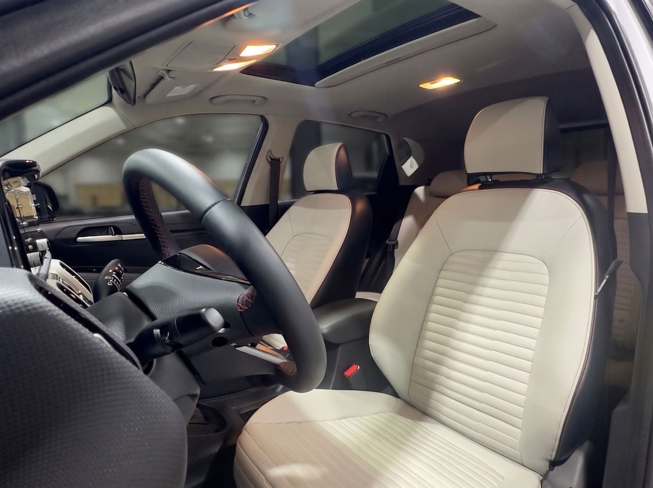 كيا سونیٹ EX | 2024 | BY AGMC | GCC Specs | Warranty 2029 | Single Owner