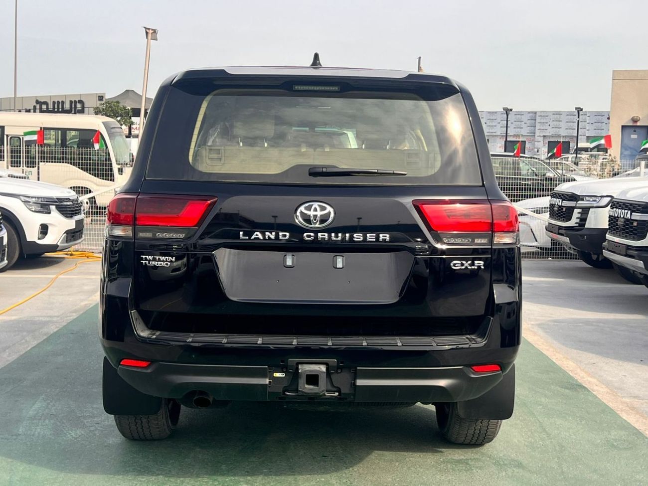 تويوتا لاند كروزر GXR3 3.3L