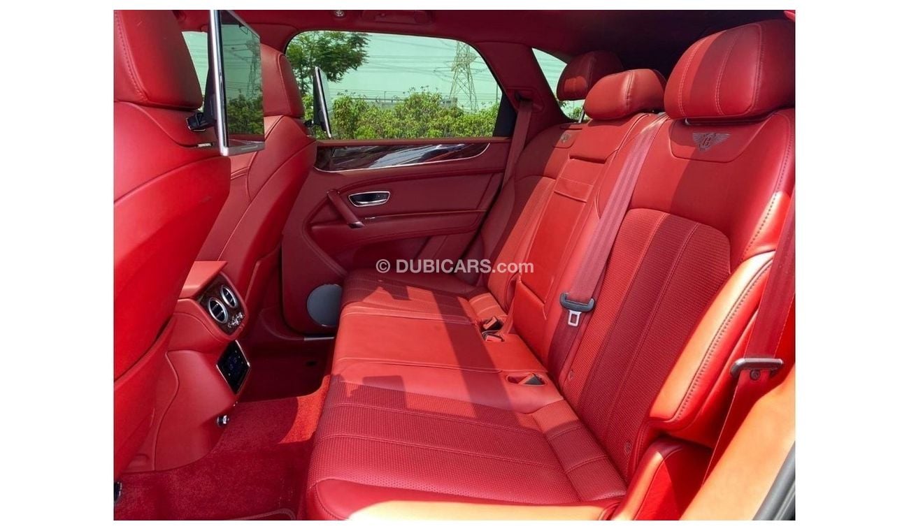 Bentley Bentayga Std GCC SPEC LESS KILOMETER